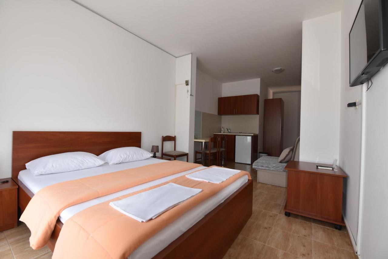 Studio Apartments 6 Palmi Budva Exterior foto