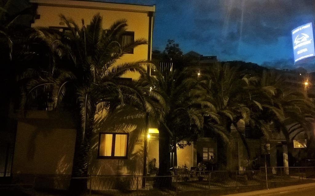 Studio Apartments 6 Palmi Budva Exterior foto